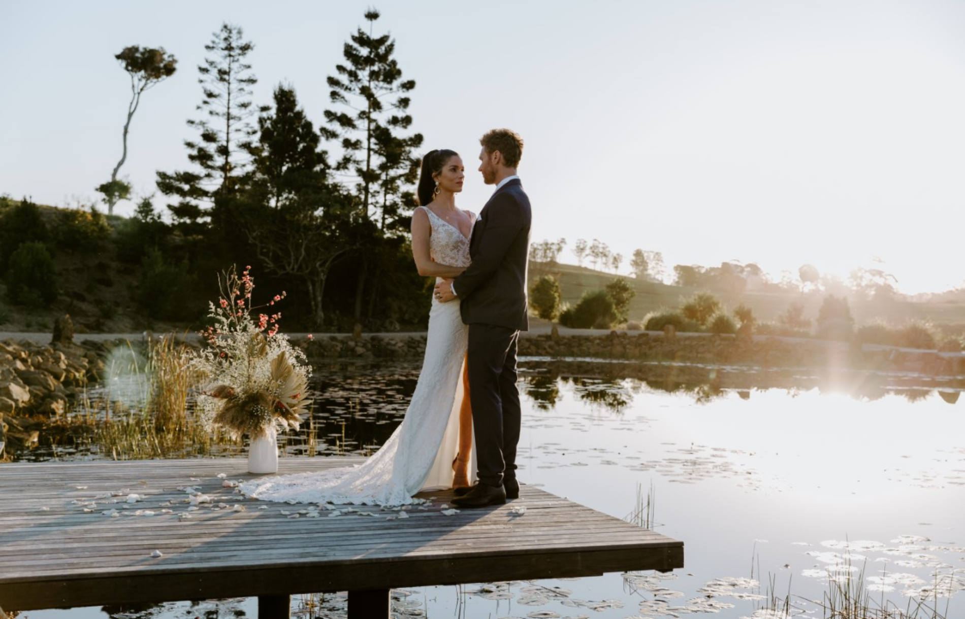 elopements over the water